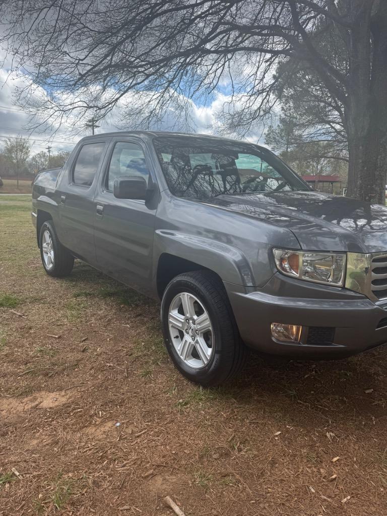 2012 Honda Ridgeline RTL photo
