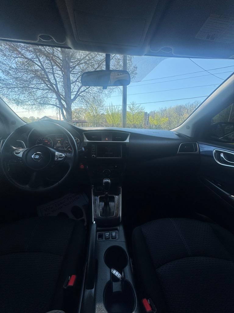 2019 Nissan Sentra S photo