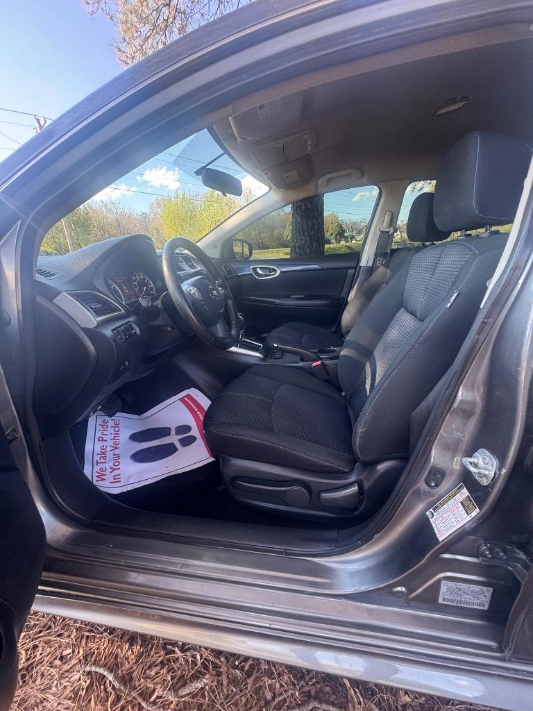 2019 Nissan Sentra S photo