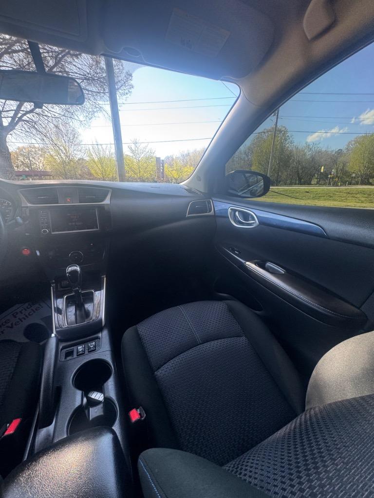 2019 Nissan Sentra S photo