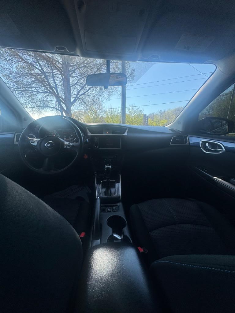 2019 Nissan Sentra S photo