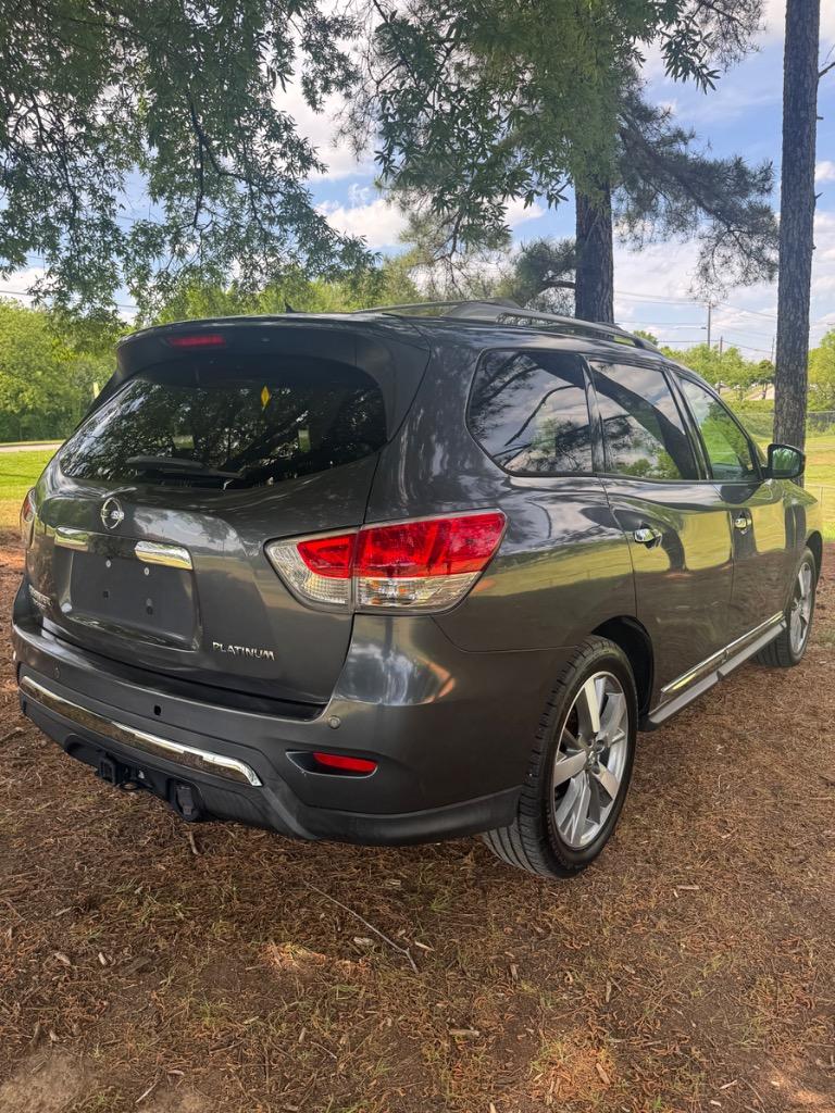 2013 Nissan Pathfinder S photo