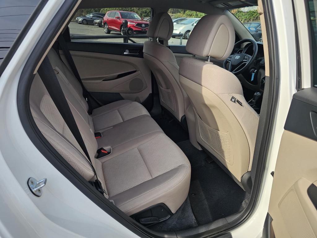 2016 Hyundai Tucson - $9,800