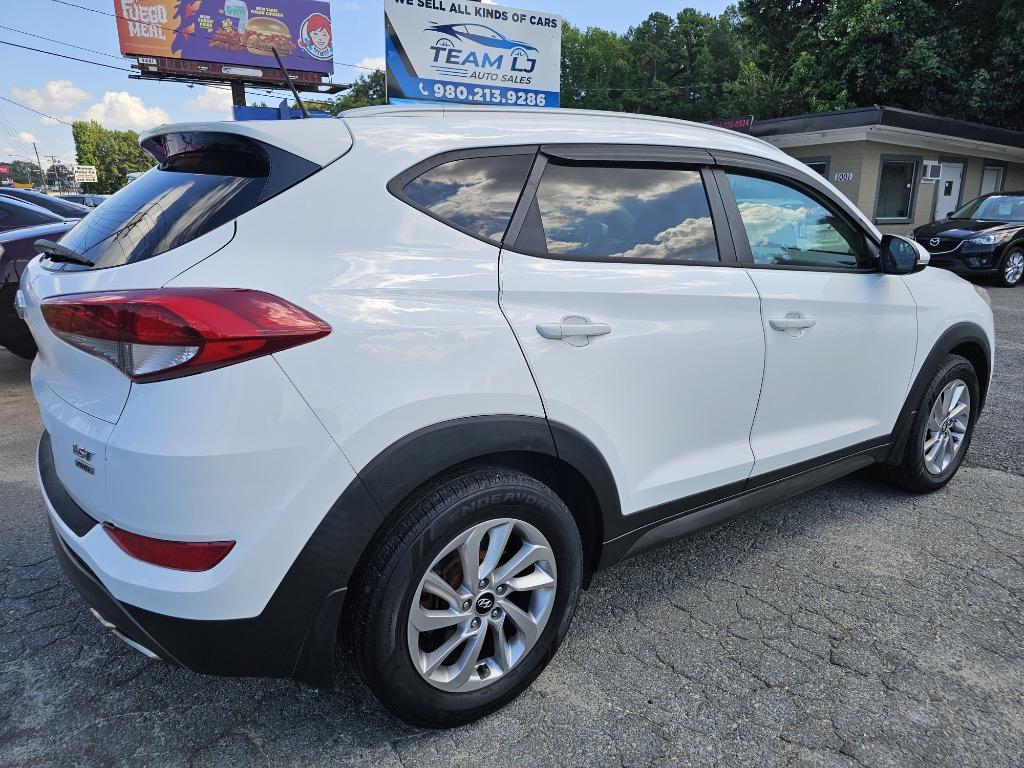 2016 Hyundai Tucson - $9,800