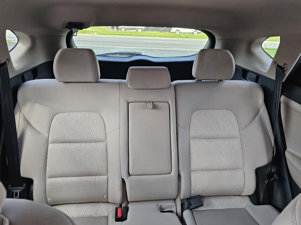 2016 Hyundai Tucson - $9,800