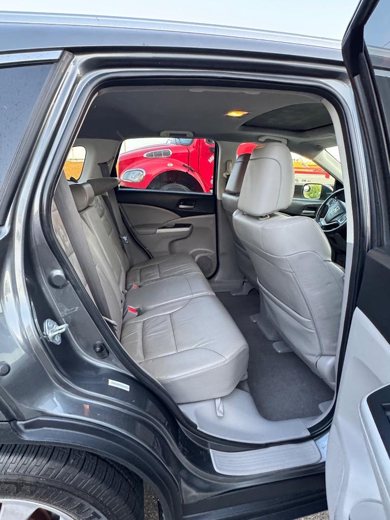 2012 Honda CR-V - $8,200