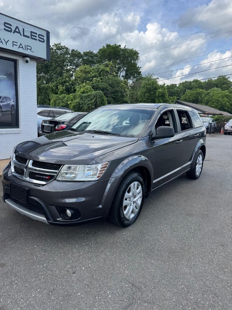 2015 Dodge Journey - $4,200