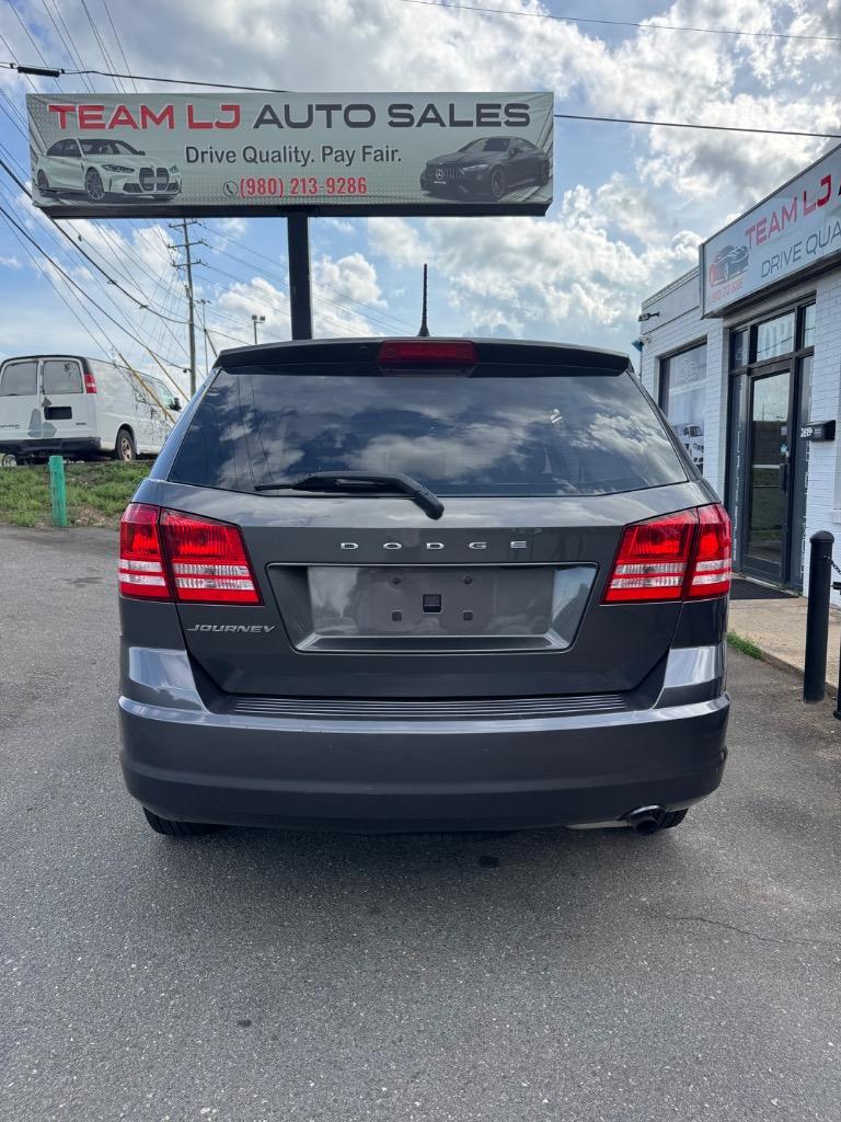 2015 Dodge Journey - $4,200