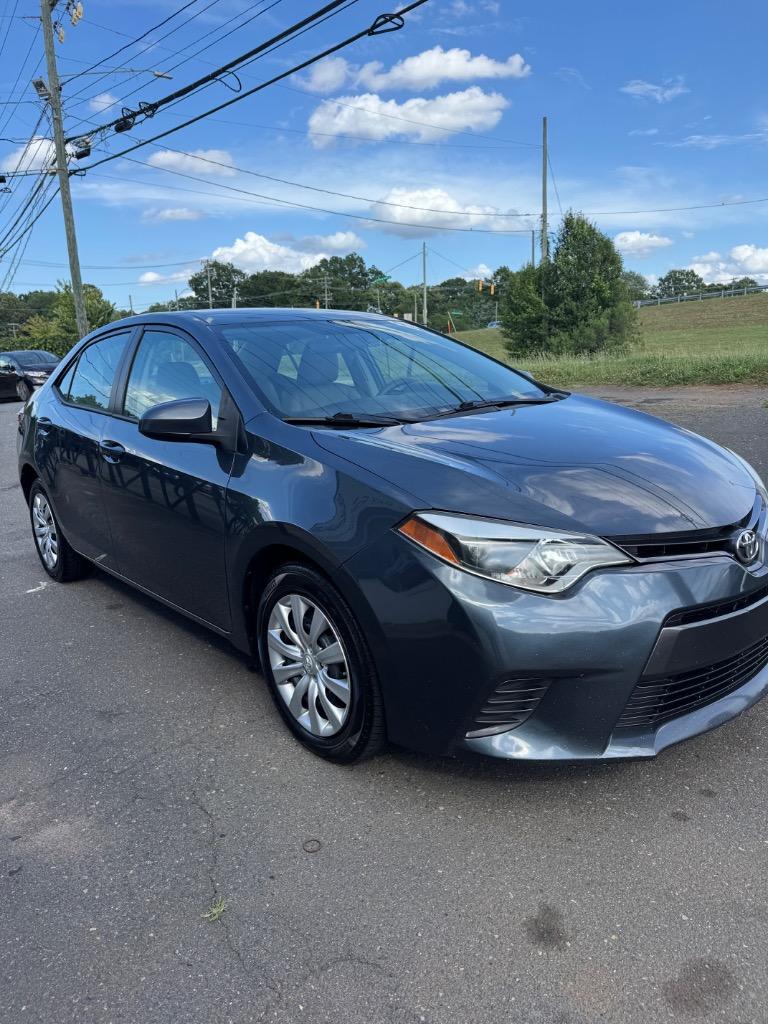 2015 Toyota Corolla - $6,500