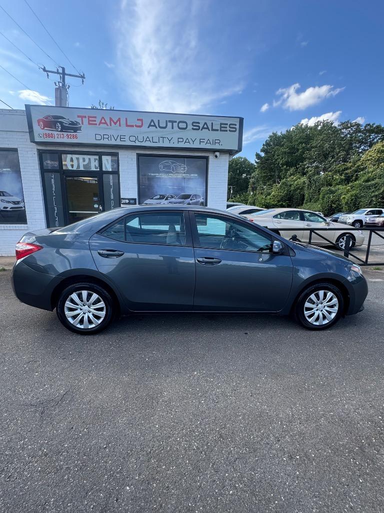 2015 Toyota Corolla - $6,500