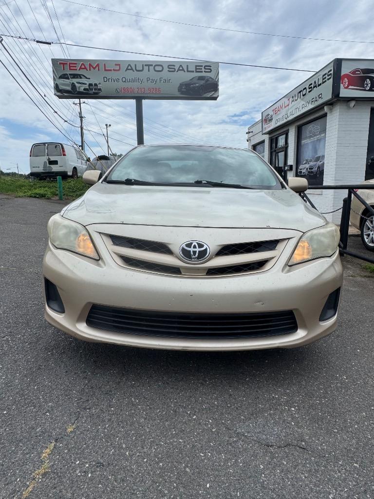 2012 Toyota Corolla - $6,500