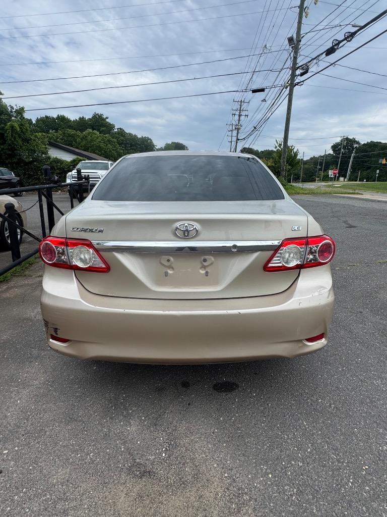 2012 Toyota Corolla - $6,500