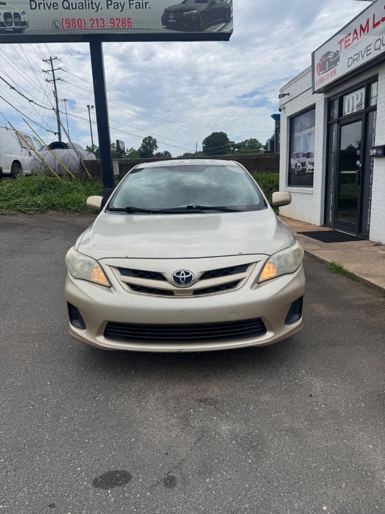 2012 Toyota Corolla - $6,500