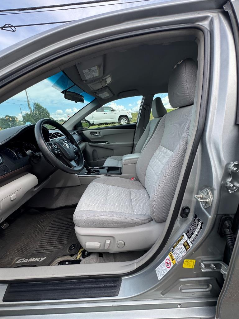 2017 Toyota Camry - $6,500