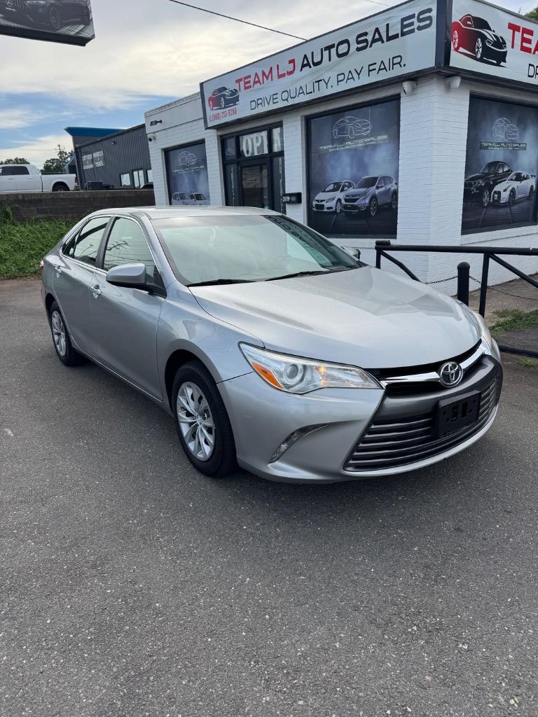 2017 Toyota Camry - $6,500
