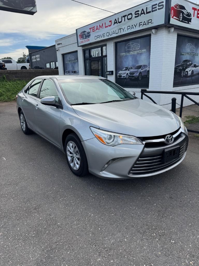 2017 Toyota Camry - $6,500