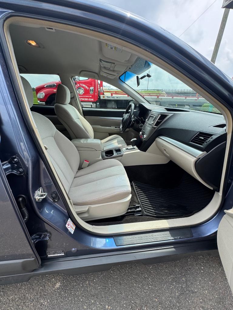 2014 Subaru Outback - $6,500