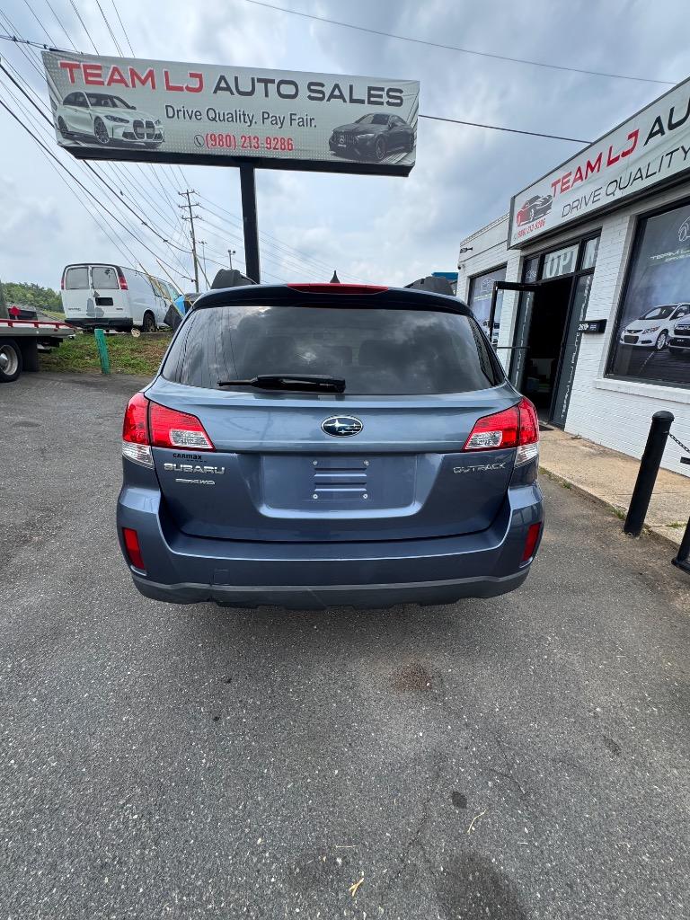 2014 Subaru Outback - $6,500