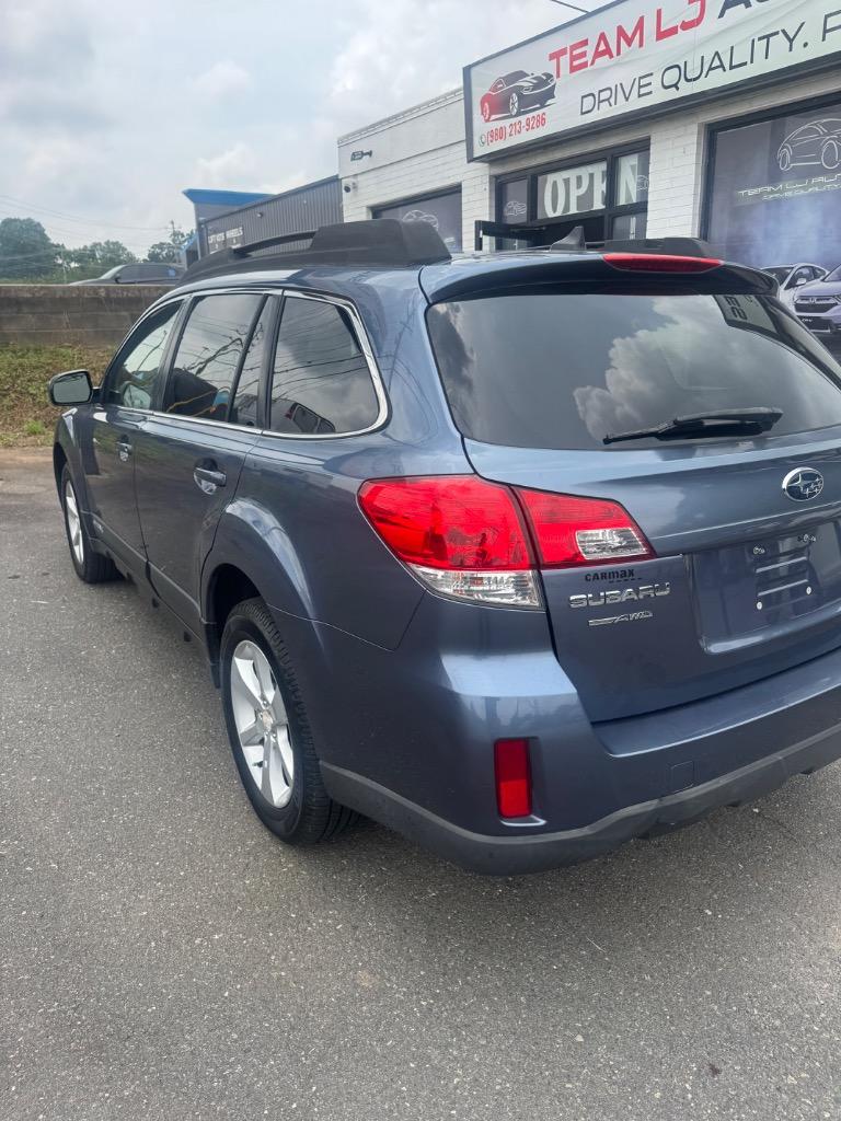 2014 Subaru Outback - $6,500