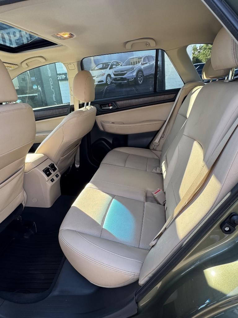 2016 Subaru Outback - $9,200