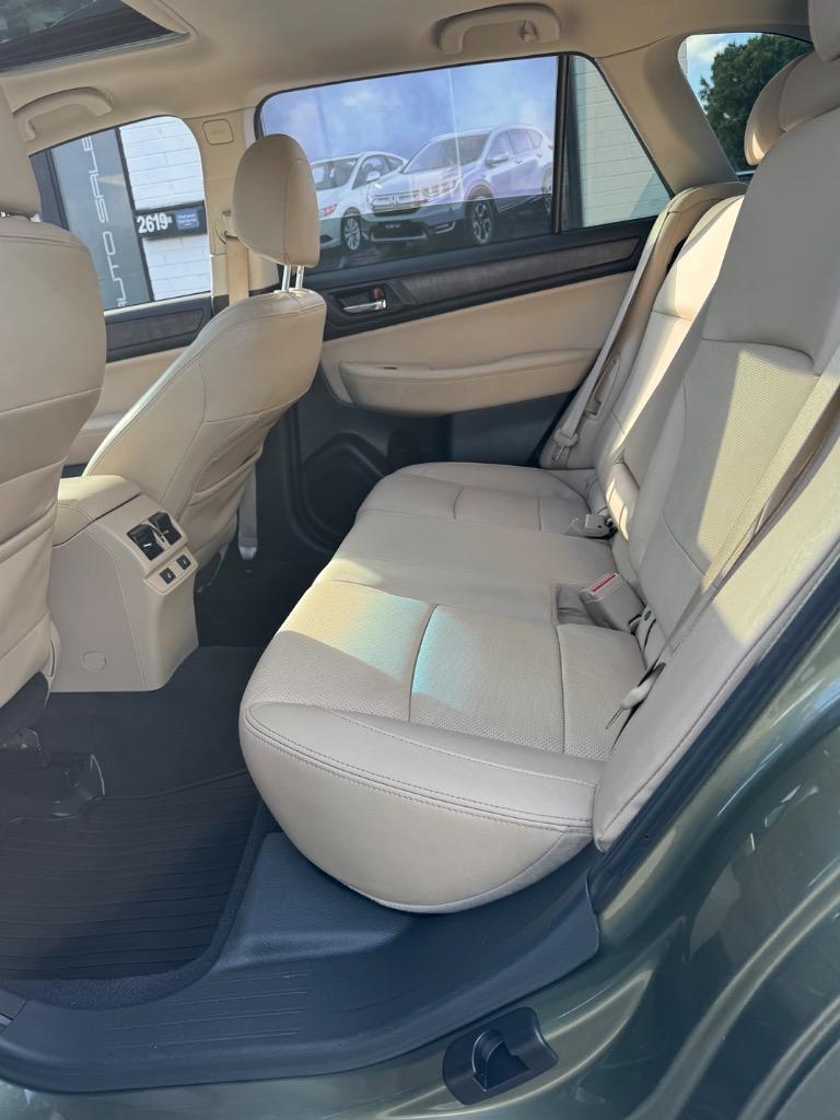 2016 Subaru Outback - $9,200
