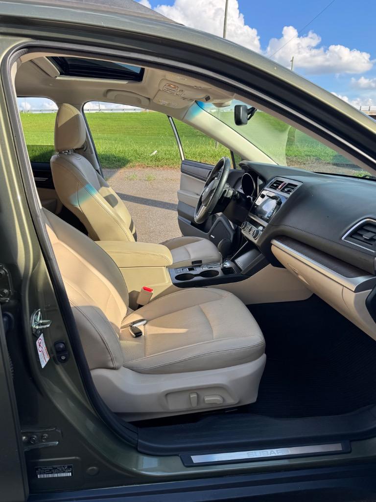 2016 Subaru Outback - $9,200