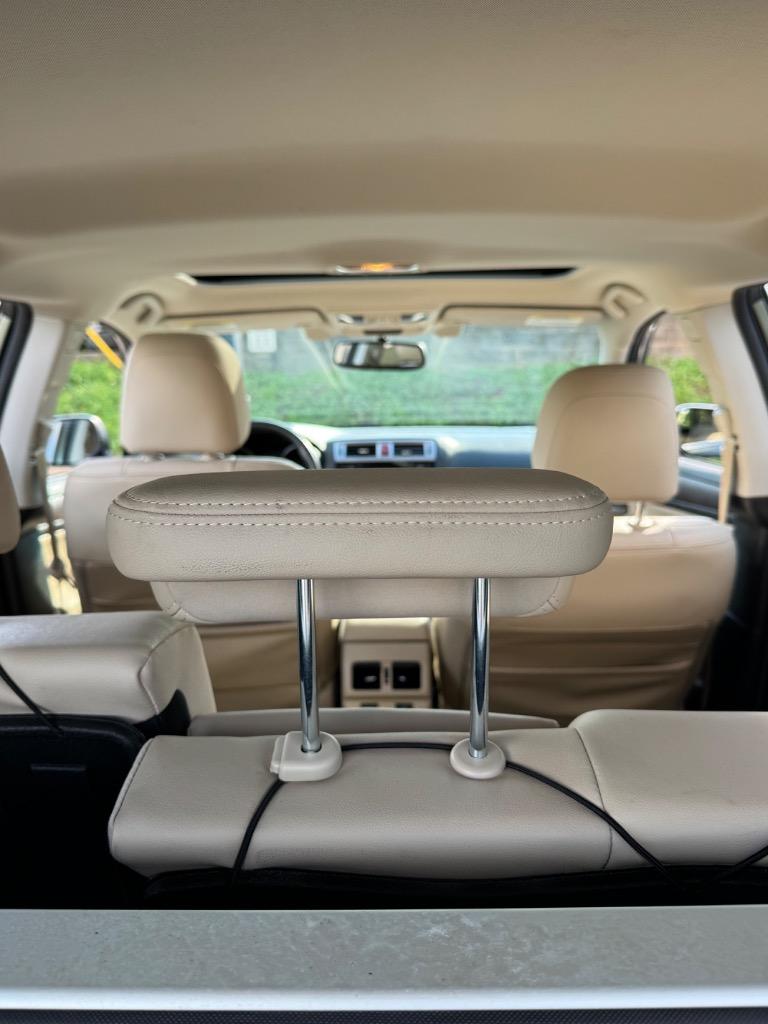 2016 Subaru Outback - $9,200