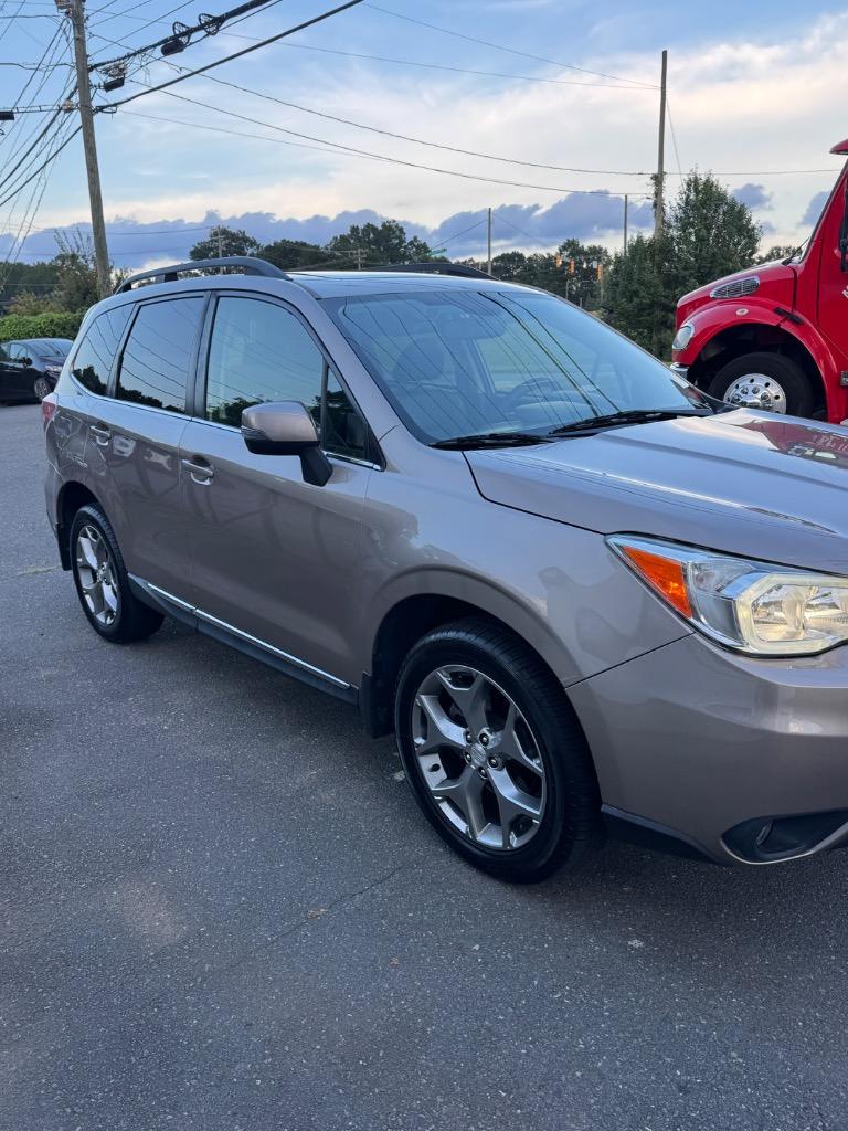 2016 Subaru Forester - $10,500