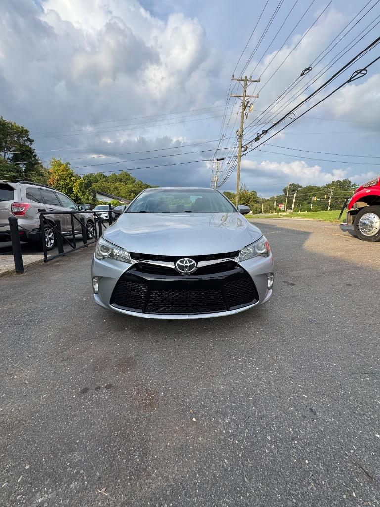 2015 Toyota Camry - $10,500