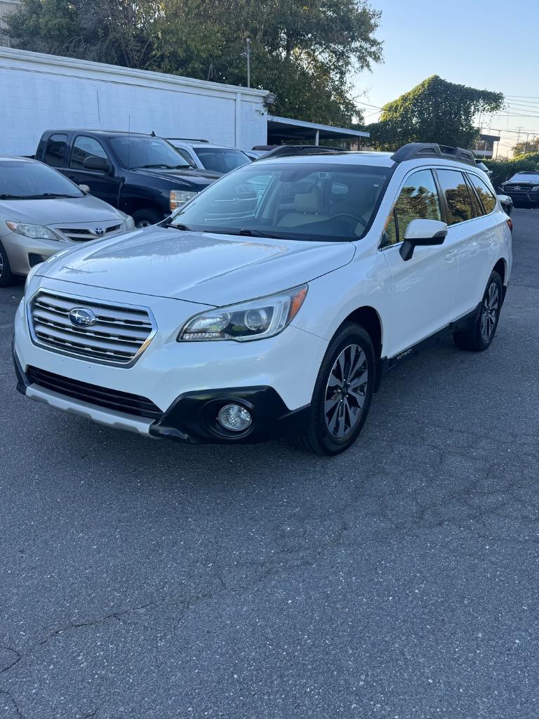 2017 Subaru Outback - $10,999