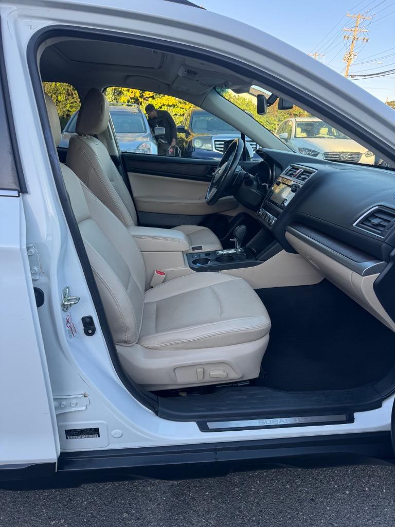 2017 Subaru Outback - $10,999