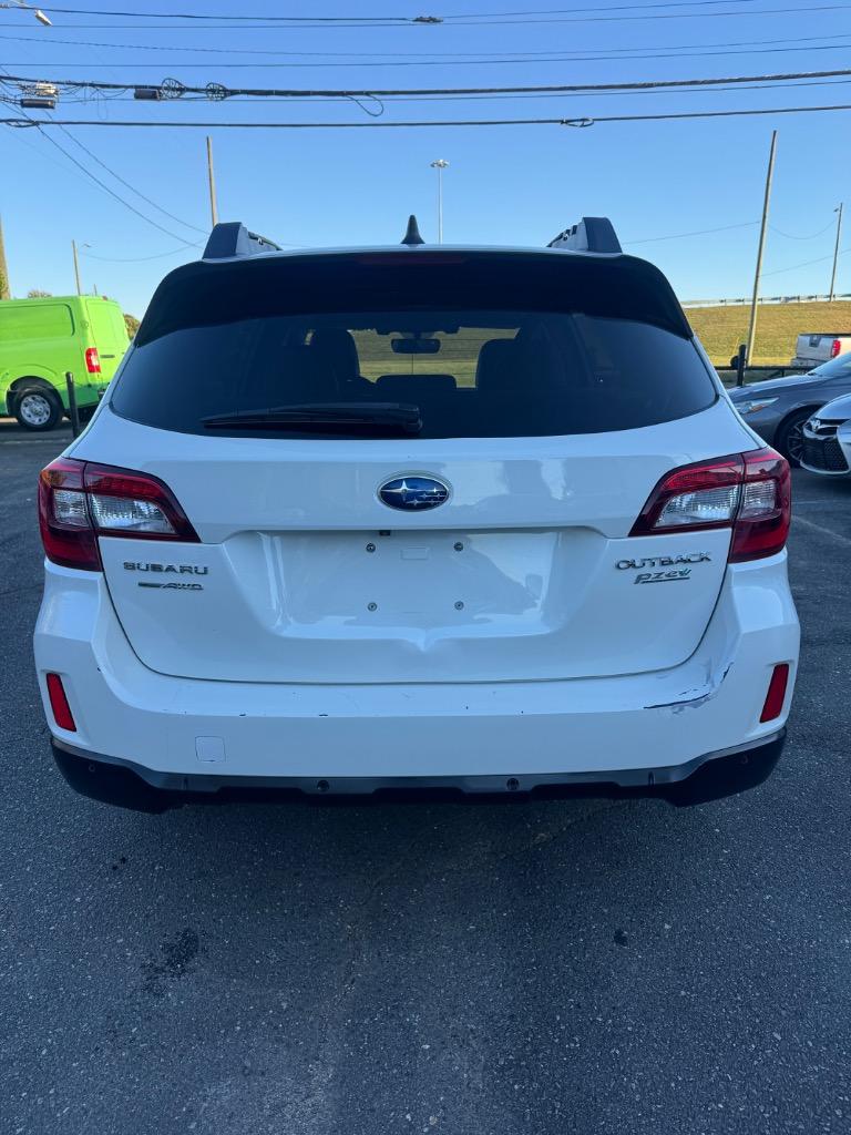 2017 Subaru Outback - $10,999