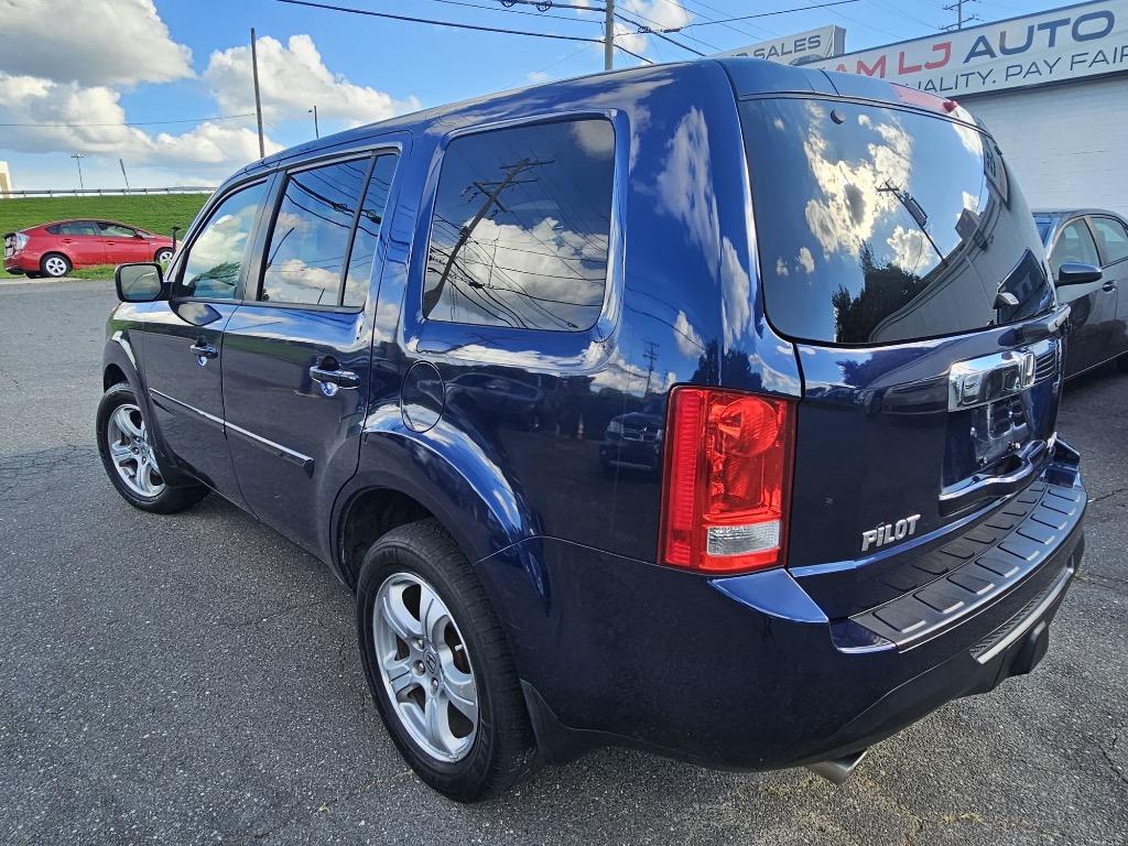 2013 Honda Pilot - $8,200