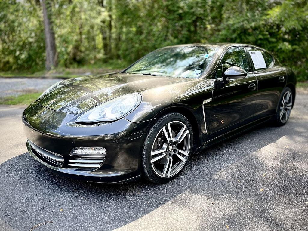 2013 Porsche Panamera 4