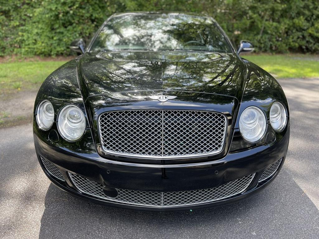 2013 Bentley MDX photo
