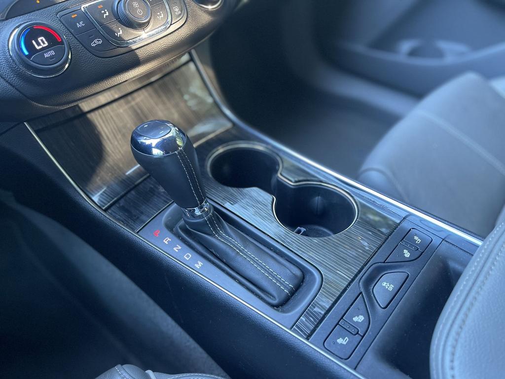 2017 Chevrolet Impala Premier Sedan 4D photo