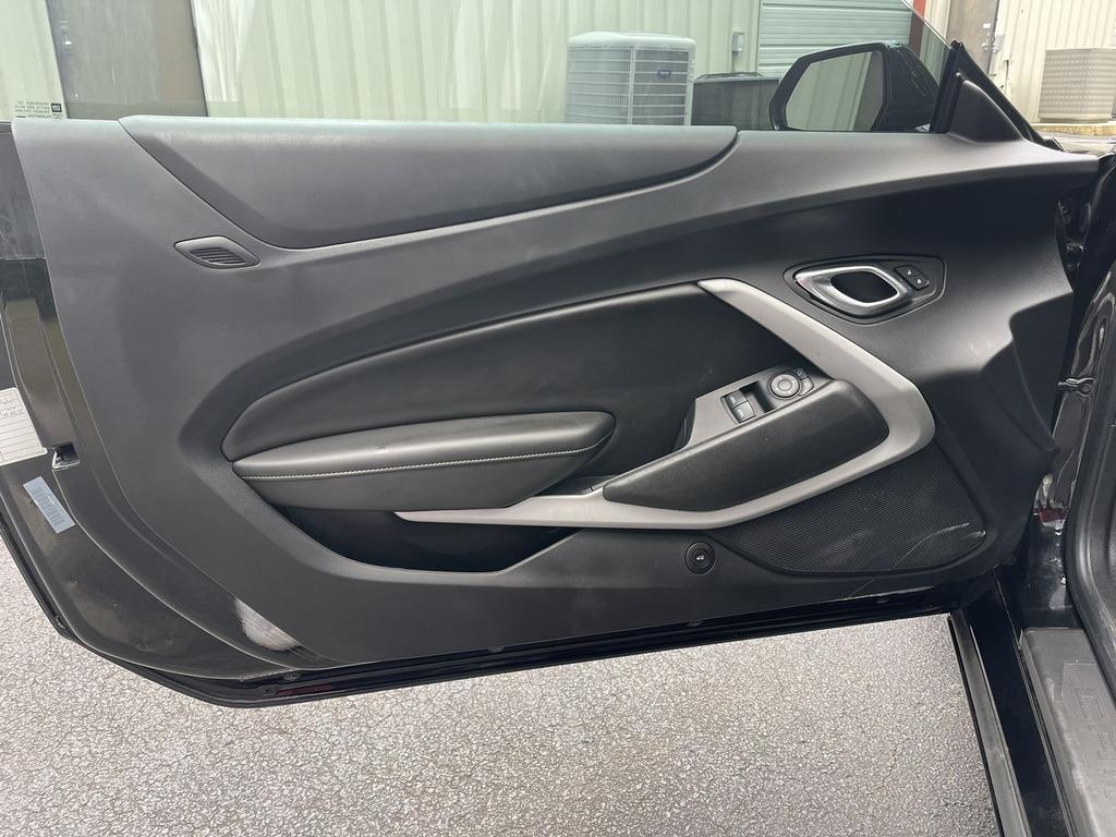 2018 Chevrolet Camaro SS Coupe 2D photo
