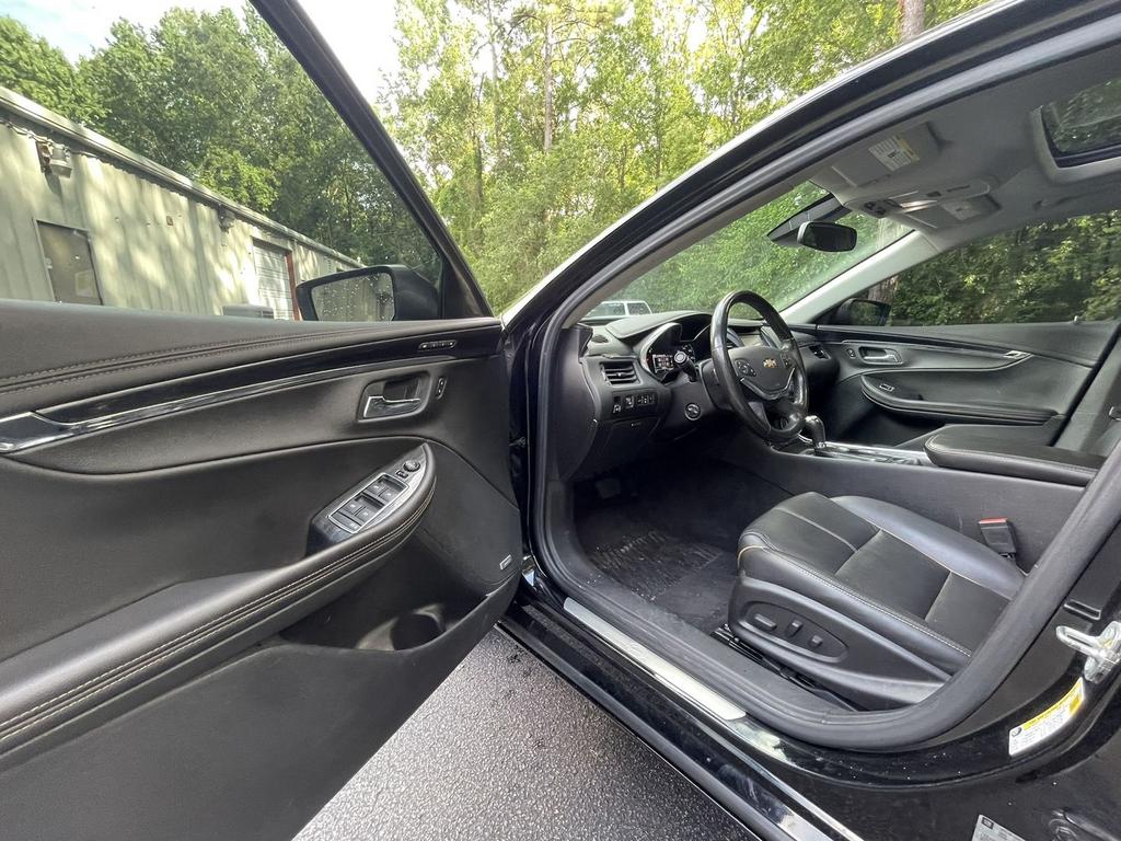 2016 Chevrolet Impala LTZ Sedan 4D photo