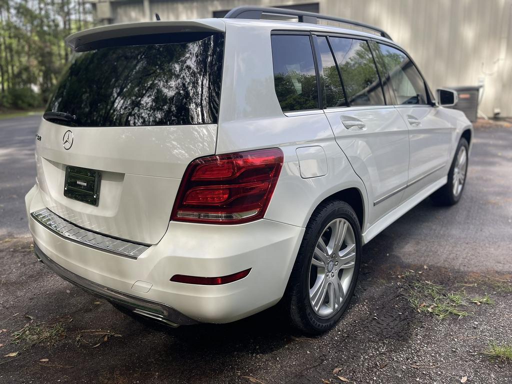 2015 Mercedes-Benz GLK-Class GLK 350 Sport Utility 4D photo