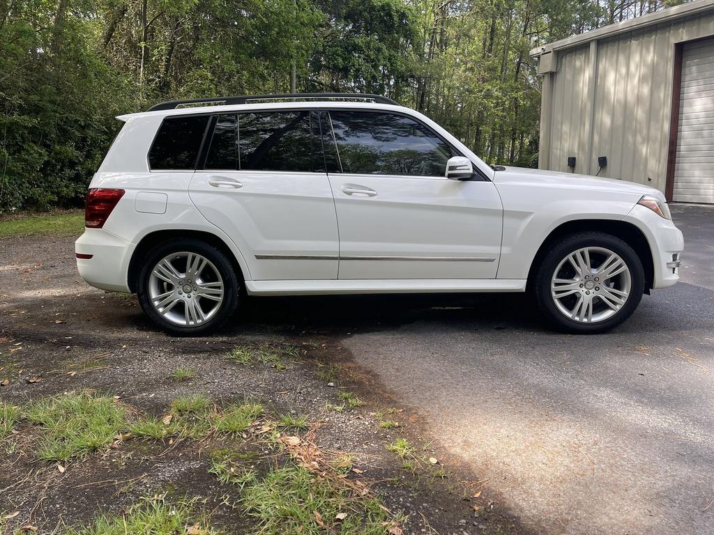 2015 Mercedes-Benz GLK-Class GLK 350 Sport Utility 4D photo