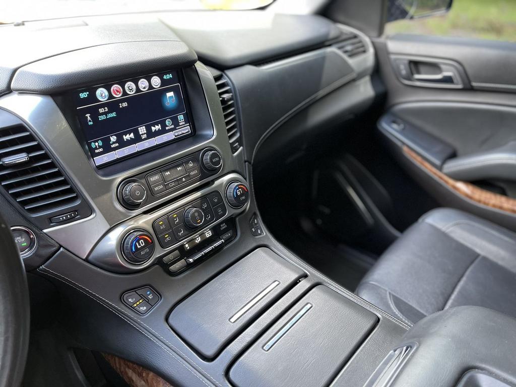 2016 Chevrolet Tahoe LTZ Sport Utility 4D photo