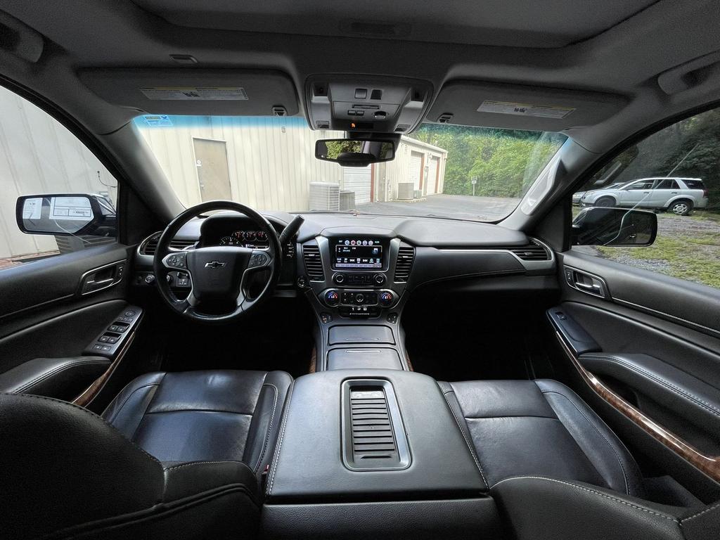 2016 Chevrolet Tahoe LTZ Sport Utility 4D photo
