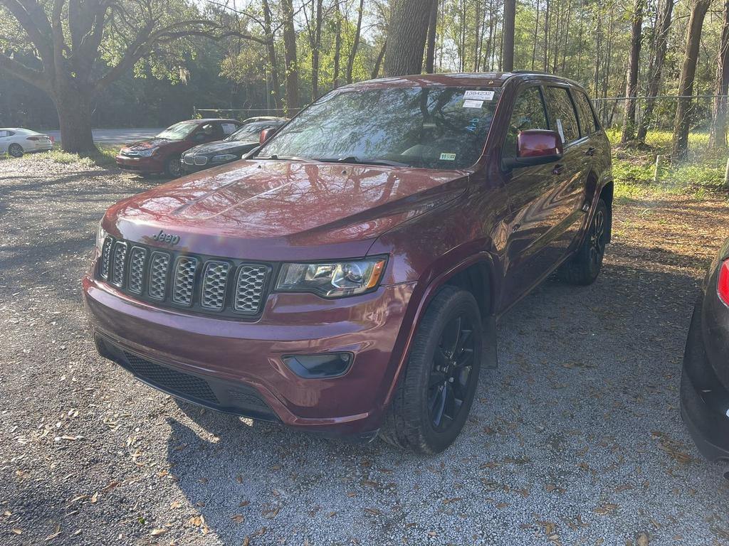 2018 Jeep Grand Cherokee Laredo Sport Utility 4D images