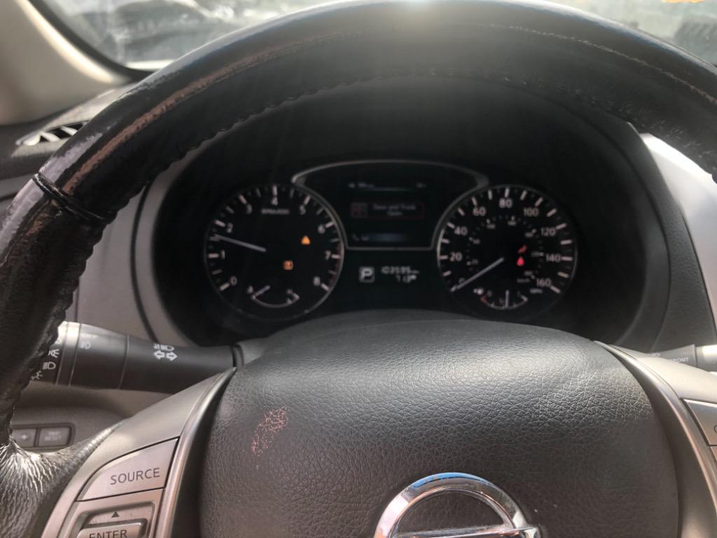 2013 Nissan Altima 2.5 photo