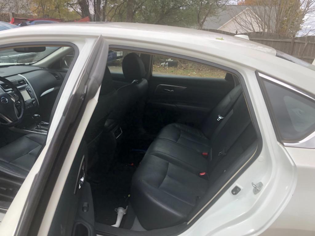 2013 Nissan Altima 2.5 photo