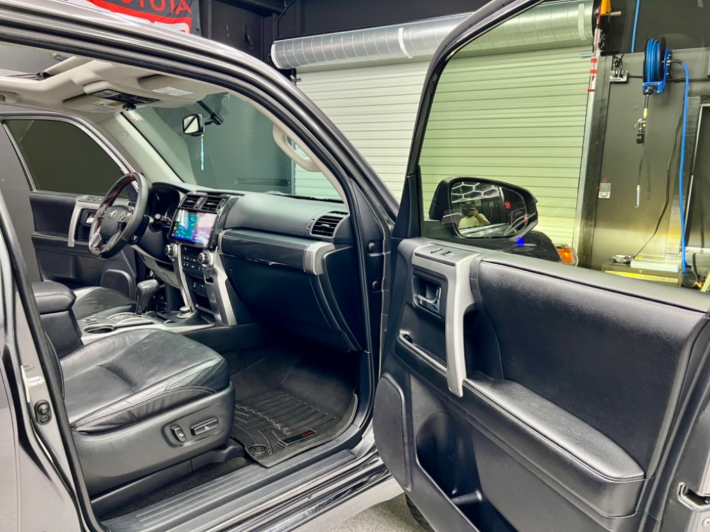 2014 Toyota 4Runner Limited photo