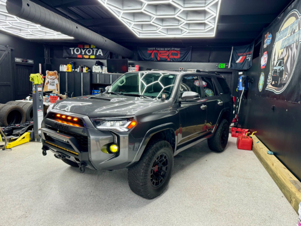 2014 Toyota 4Runner Limited photo