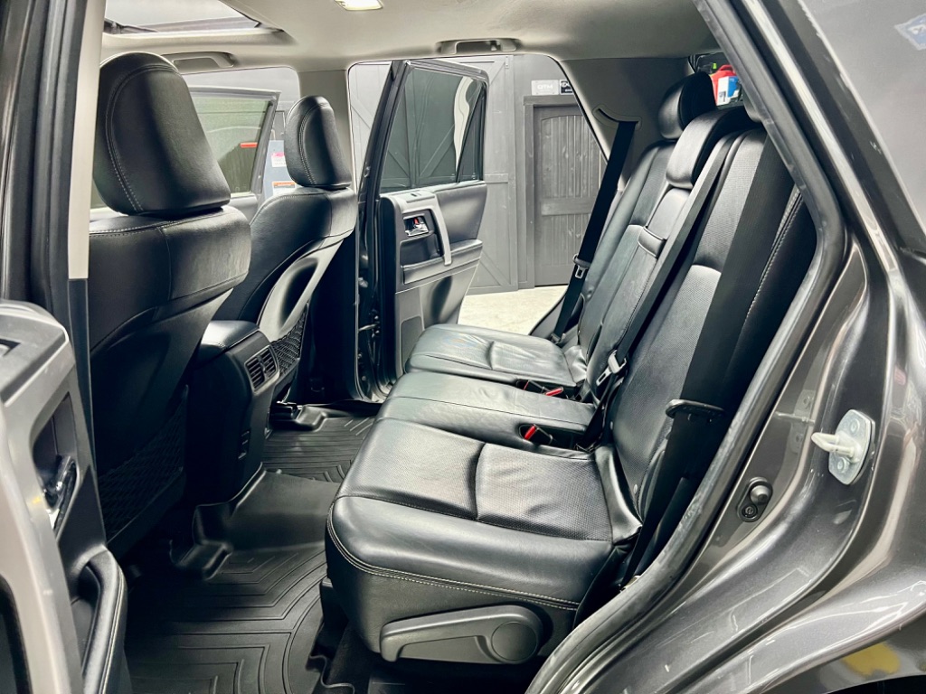 2014 Toyota 4Runner Limited photo