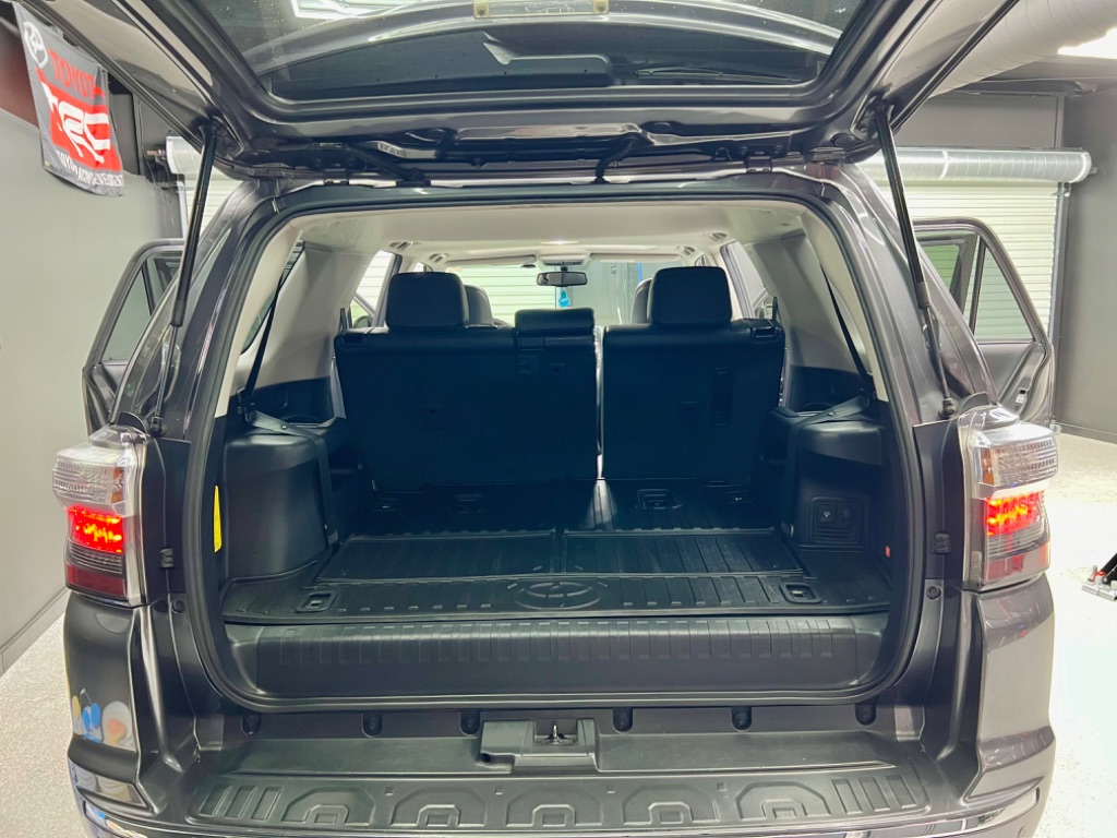 2014 Toyota 4Runner Limited photo