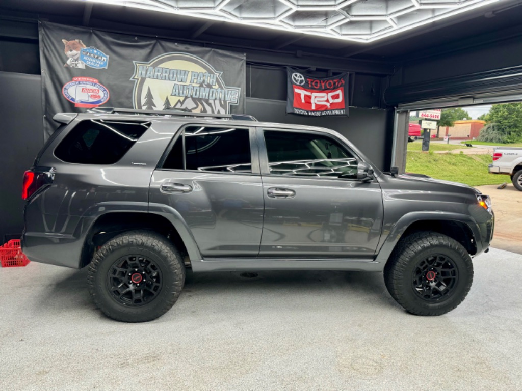 2014 Toyota 4Runner Limited photo